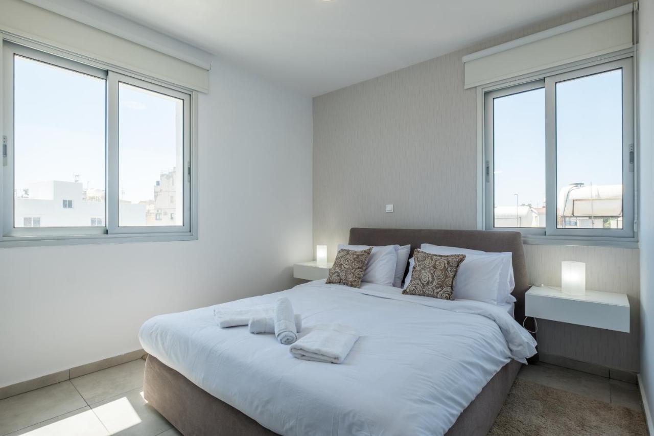Solaar Apartments Faneromeni Ларнака Екстериор снимка