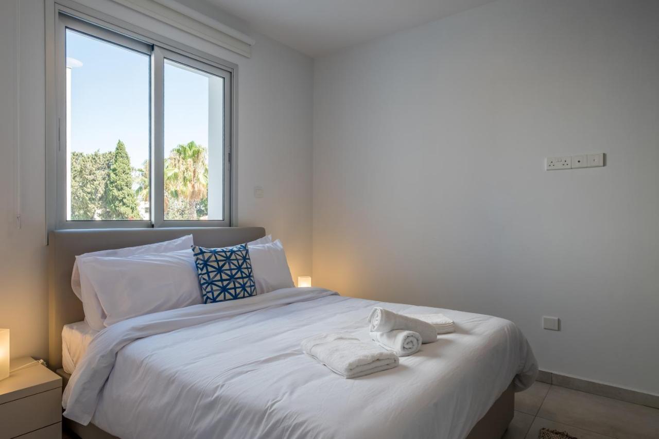 Solaar Apartments Faneromeni Ларнака Екстериор снимка