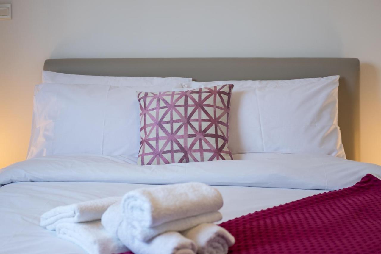 Solaar Apartments Faneromeni Ларнака Екстериор снимка
