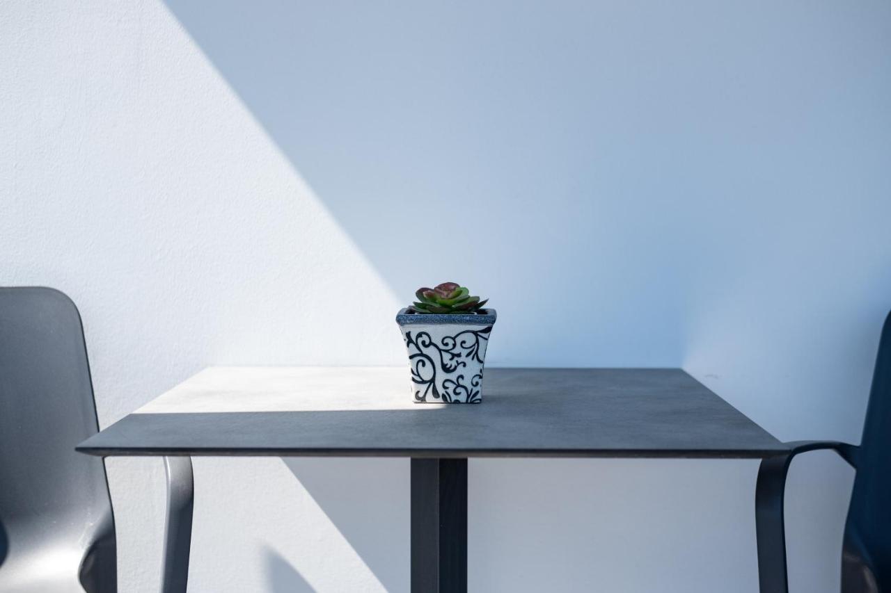 Solaar Apartments Faneromeni Ларнака Екстериор снимка