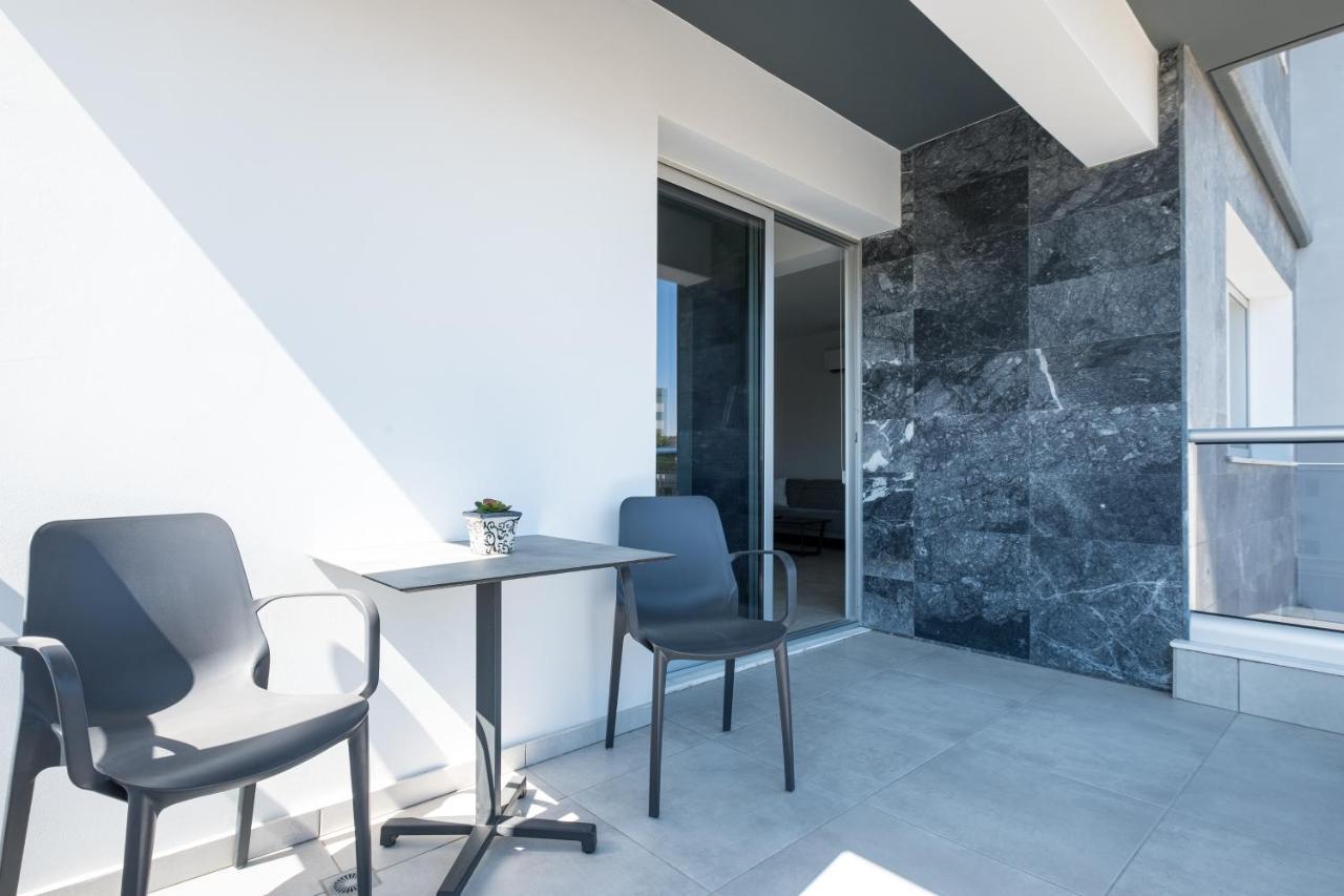 Solaar Apartments Faneromeni Ларнака Екстериор снимка