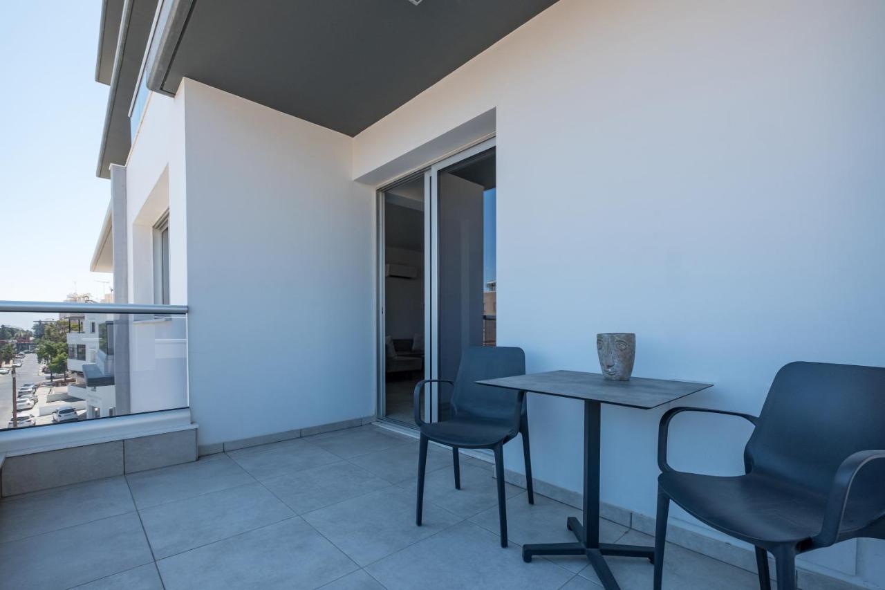 Solaar Apartments Faneromeni Ларнака Екстериор снимка
