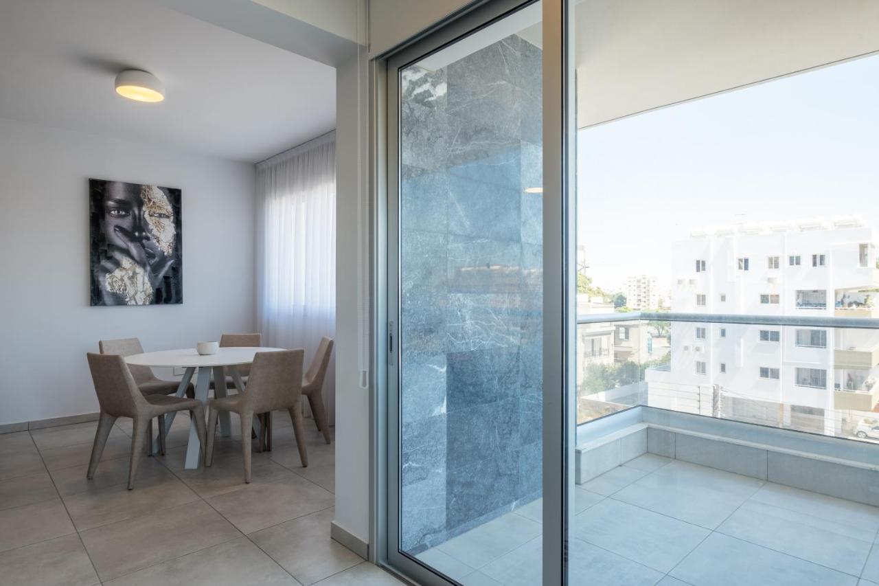 Solaar Apartments Faneromeni Ларнака Екстериор снимка